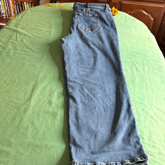D/C Jeans - Picture 5 of 5
